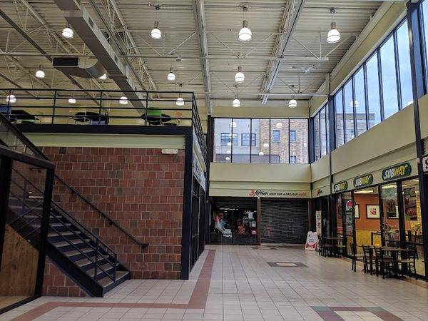 Marshall Square Mall