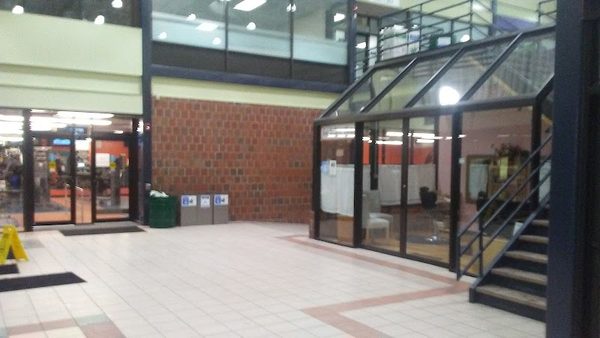Marshall Square Mall